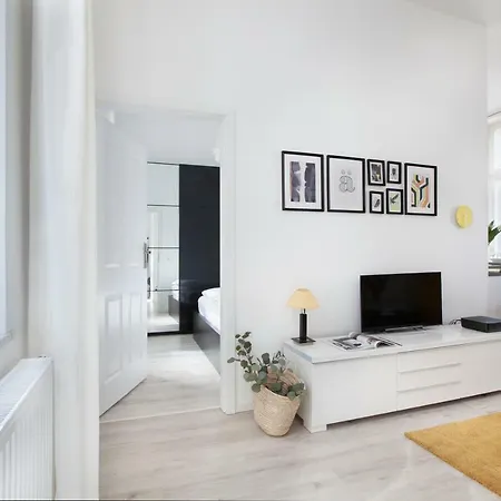 Apartment Rj Chopina *